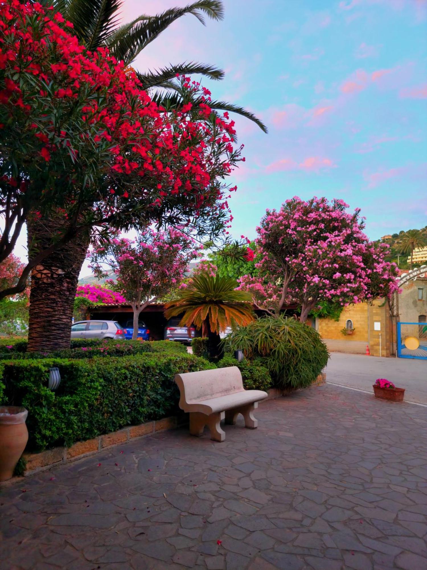 Resort Villaggio Club Calanovellamare 3*